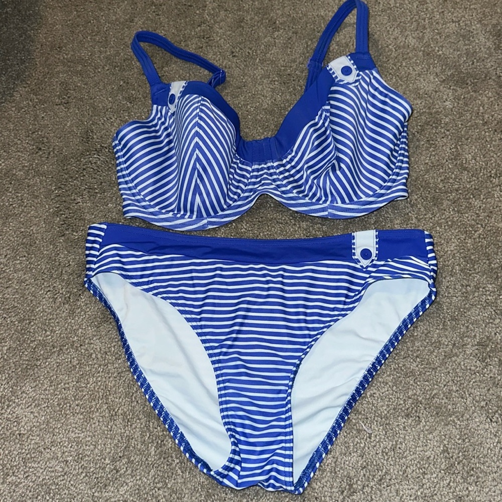 Freya blue and white striped bikini 34G top and medium bottom ☮️